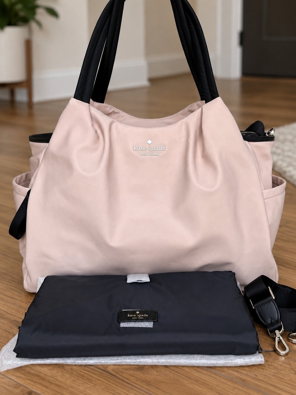 kate spade beige and black color block Chelsea diaper bag tote